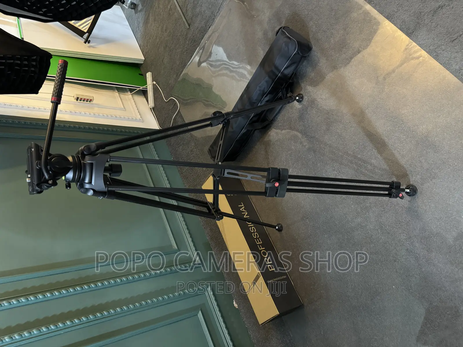 Professional Heavy Duty Tripod