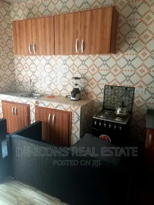 3bdrm Bungalow in De-Icons Real Estate, Ga East Municipal for rent