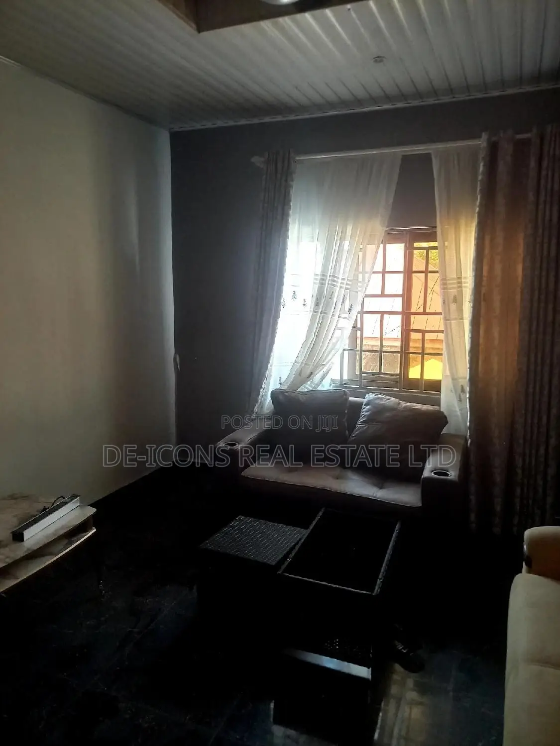 3bdrm Bungalow in De-Icons Real Estate, Ga East Municipal for rent