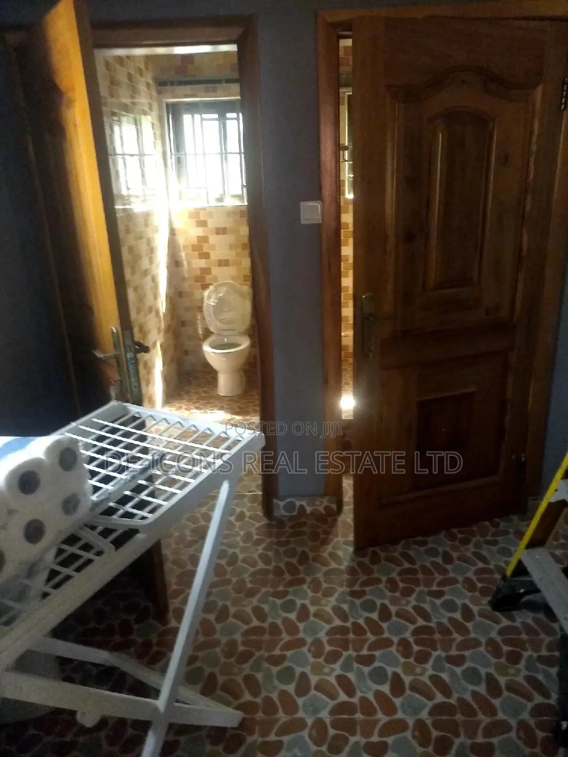 3bdrm Bungalow in De-Icons Real Estate, Ga East Municipal for rent