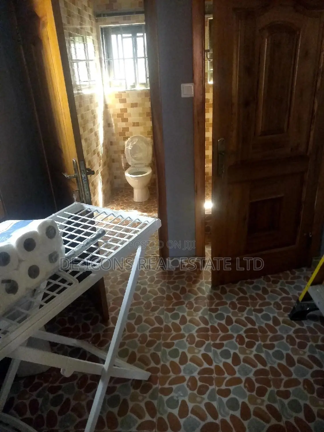 3bdrm Bungalow in De-Icons Real Estate, Ga East Municipal for rent