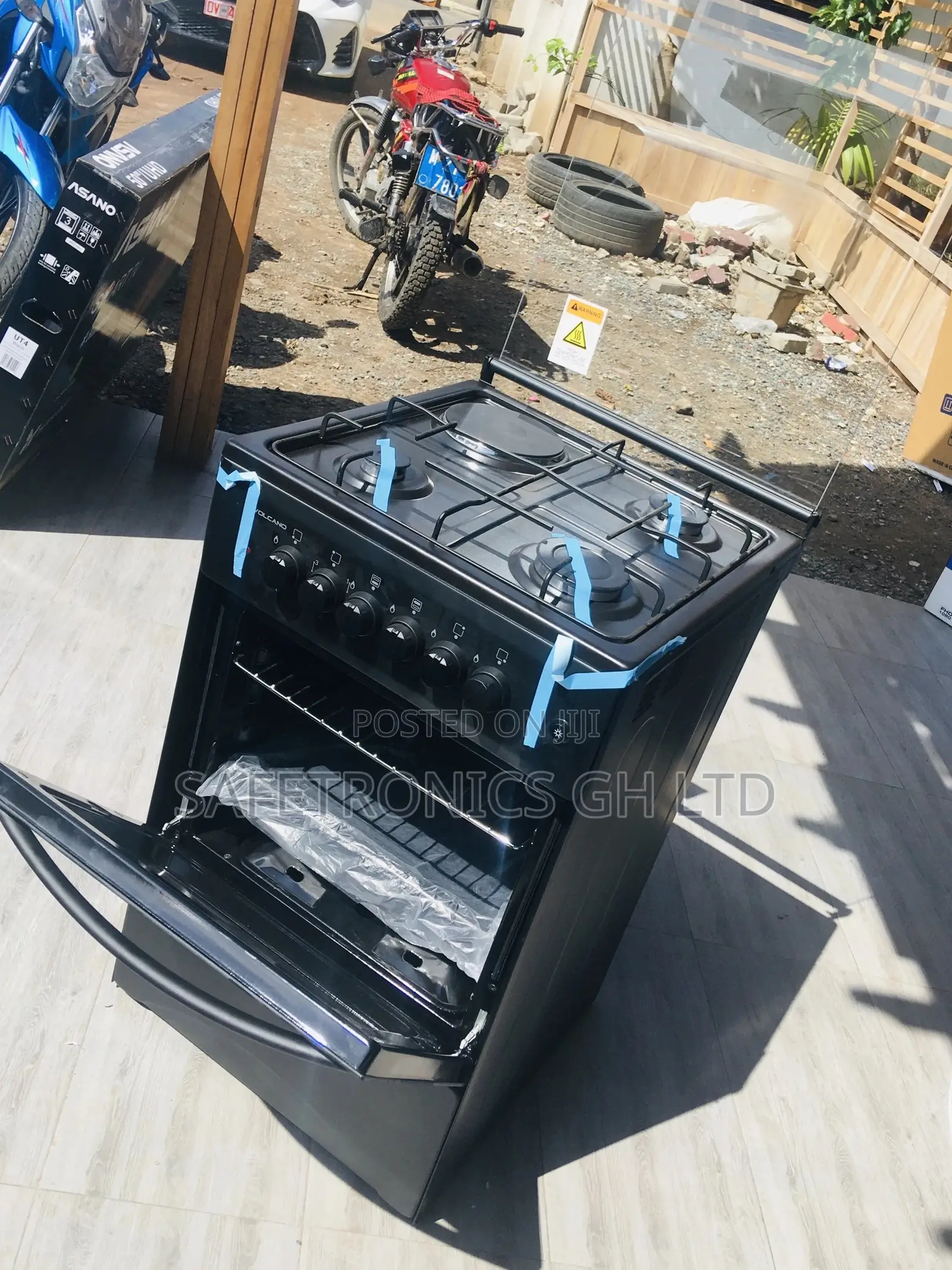 Volcano Black 3 Gas 1 Electric Oven With Grill 50x50 Cooker