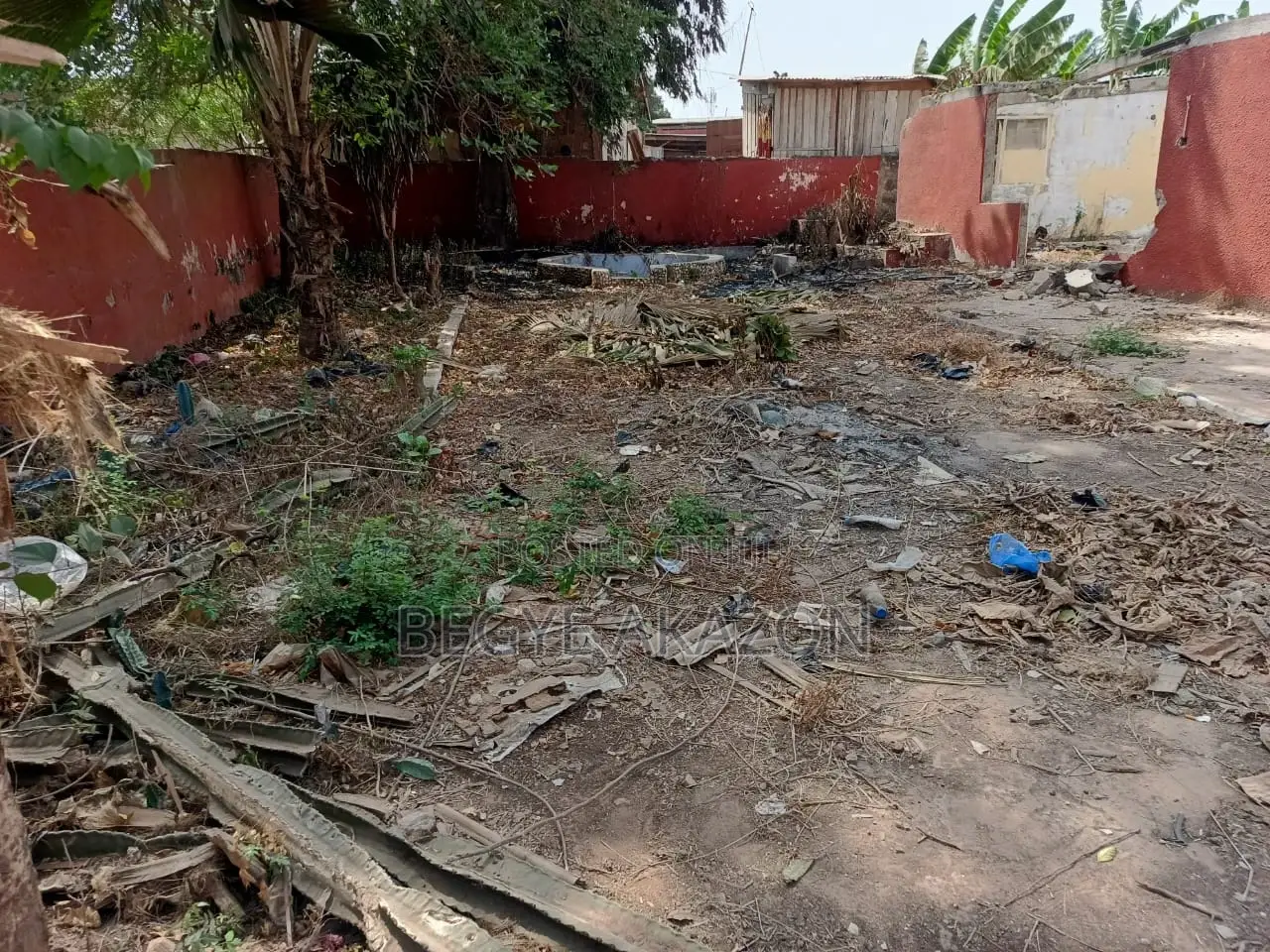 7 Plots for Sale at Lapaz Behind Las Palmas.