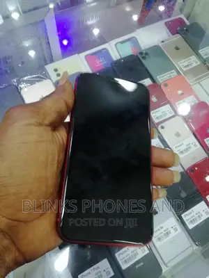 Apple iPhone 11 64 GB Red