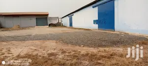 2400m2 WAREHOUSE @ TOR