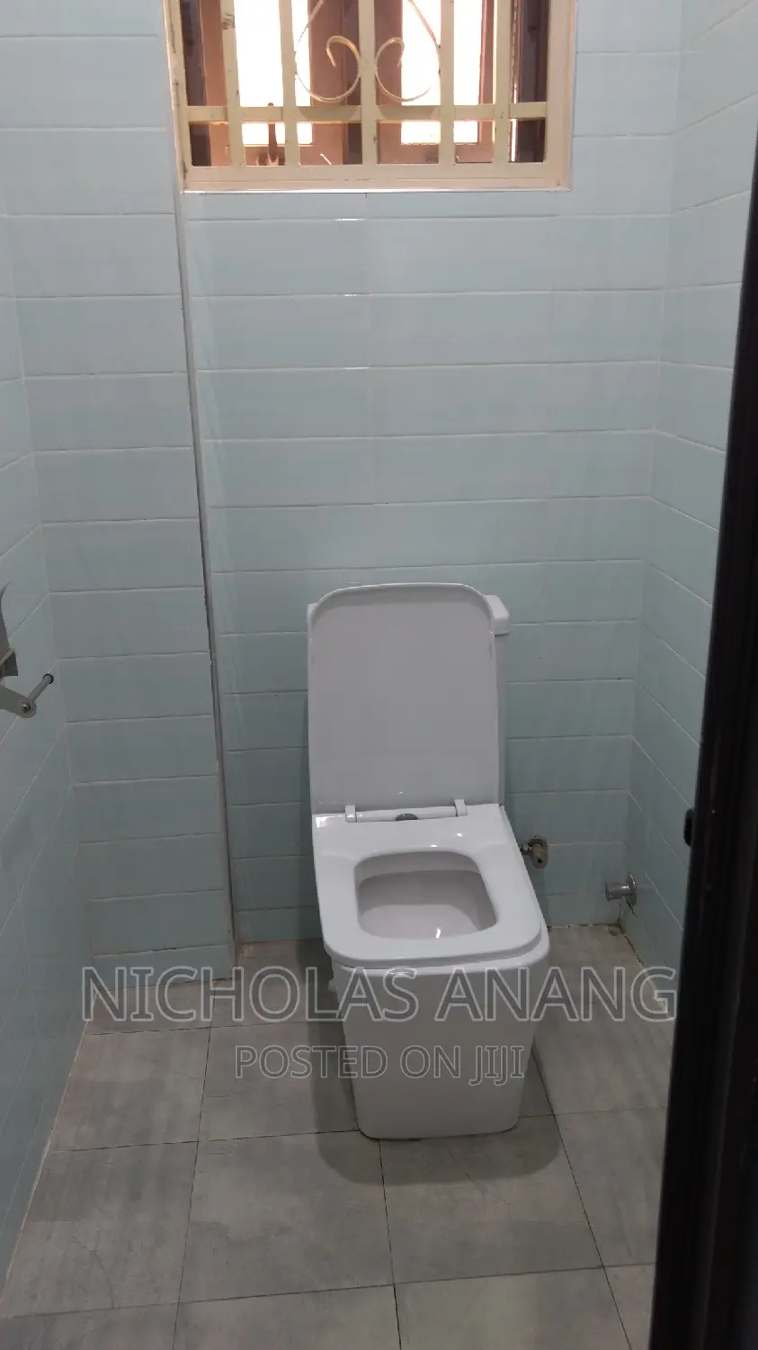 2bdrm Apartment in Dorns Properties, New Town for rent