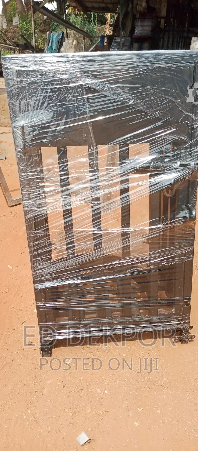 Cylinder Cadge