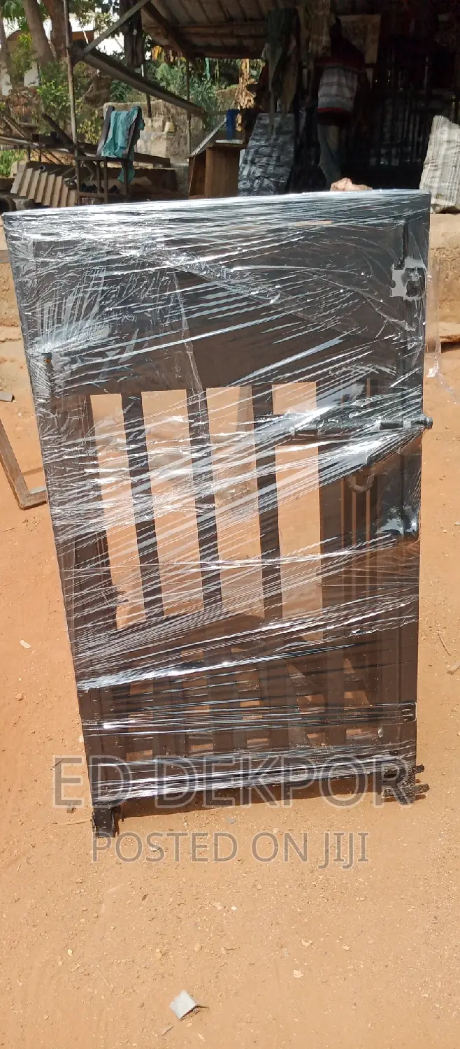 Cylinder Cadge