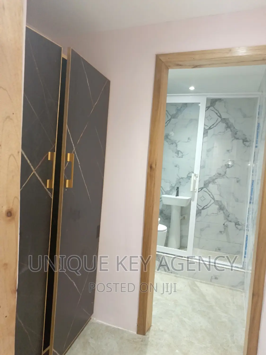 1bdrm Apartment in Unique Key Agency, Dzorwulu for rent