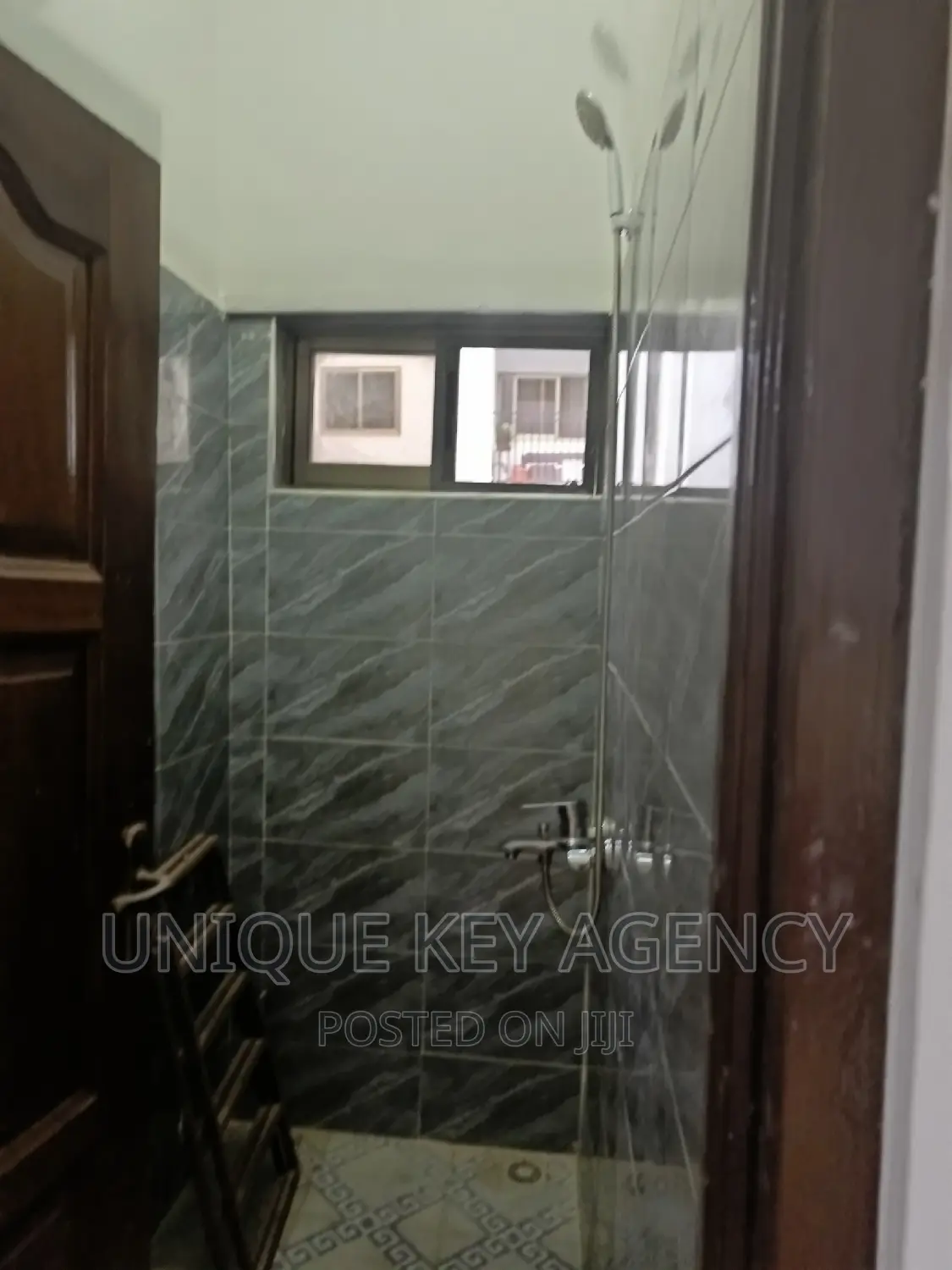 2bdrm Apartment in Unique Key Agency, Dzorwulu for rent