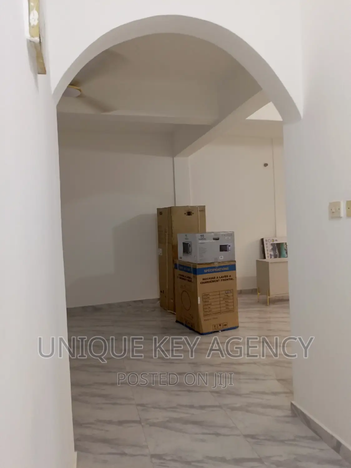 2bdrm Apartment in Unique Key Agency, Dzorwulu for rent