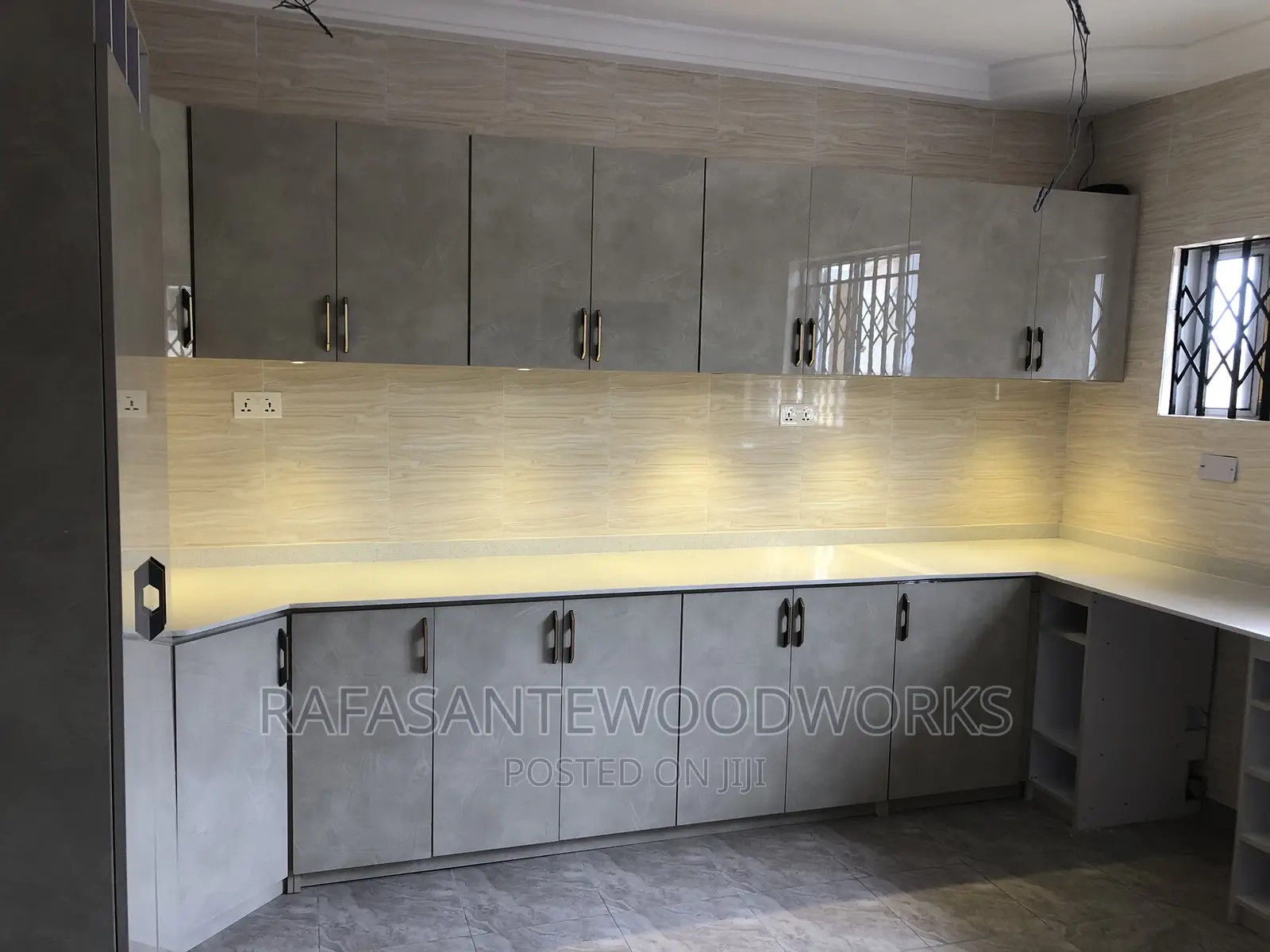 RAF Kitchen Cabinet With MDF and Laminated Plywood