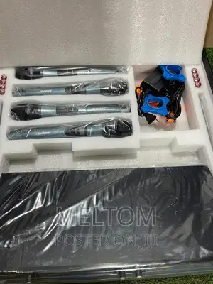 Shure U-6600 4in1 Cordless Microphone