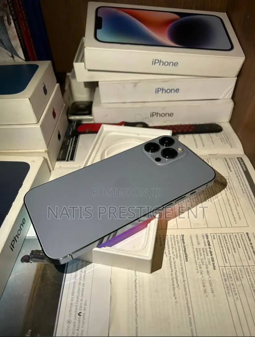 New Apple iPhone 13 128 GB