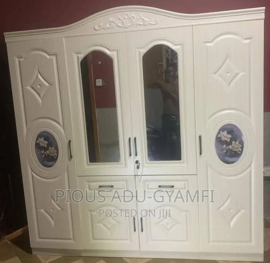 4-in-1 Foreign Wardrobe