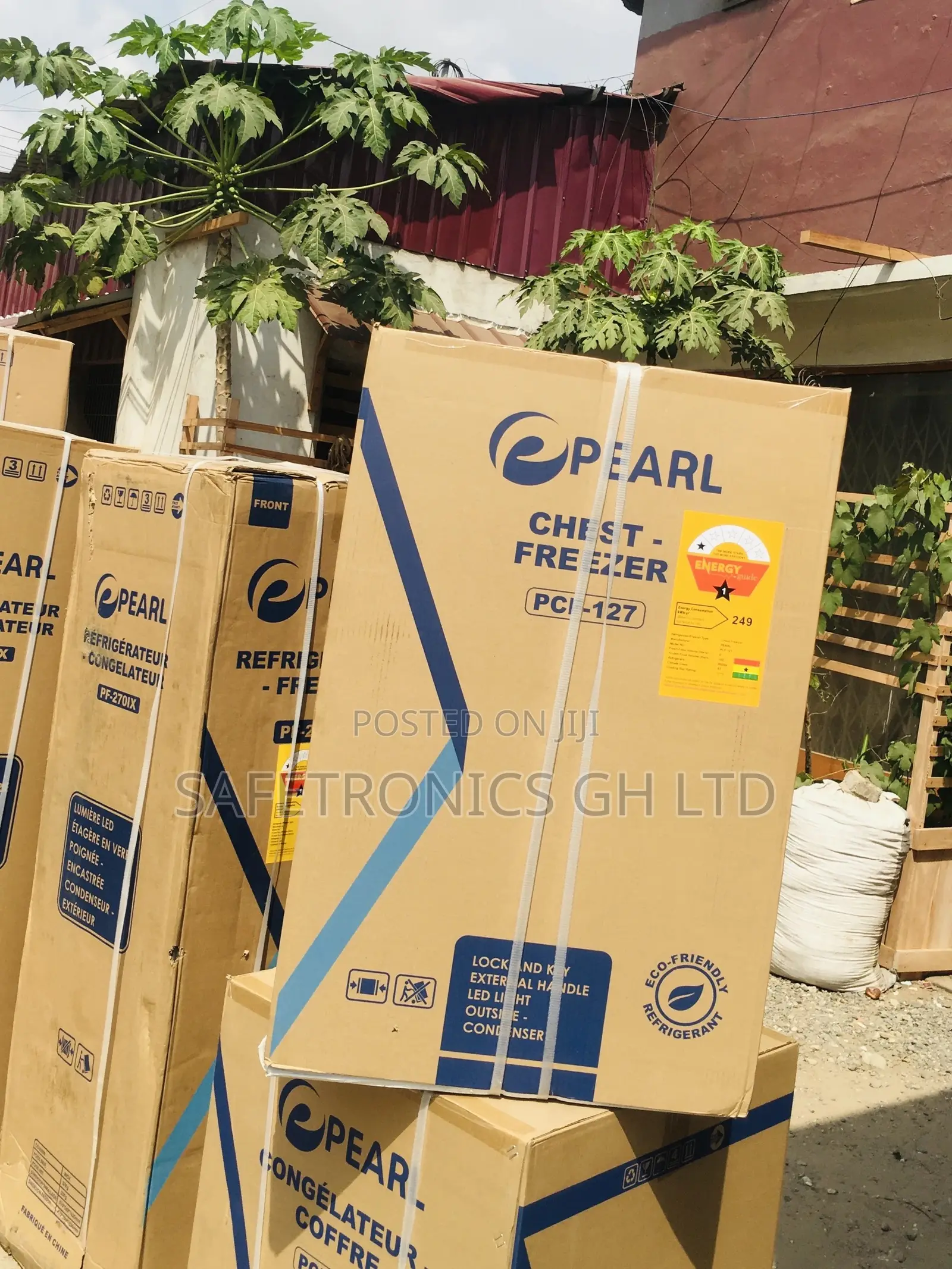 Chestfreezer Pearl 100 Liters Electric PCF-127 Singledoor