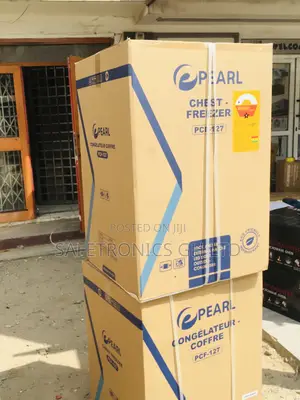 Singledoor Pearl PCF-127 100 Liters Chestfreezer Electric