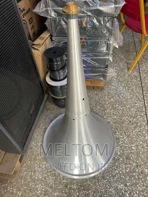 Maxx-on Trumpet Horn Speaker (20inches)