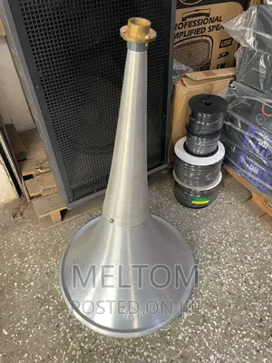 Maxx-on Trumpet Horn Speaker (20inches)