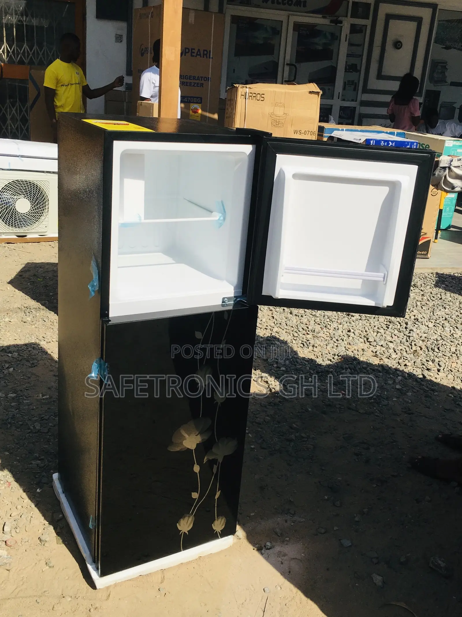 Pearl PF-20T Doubledoor Topfreezer Black Glass Fridge
