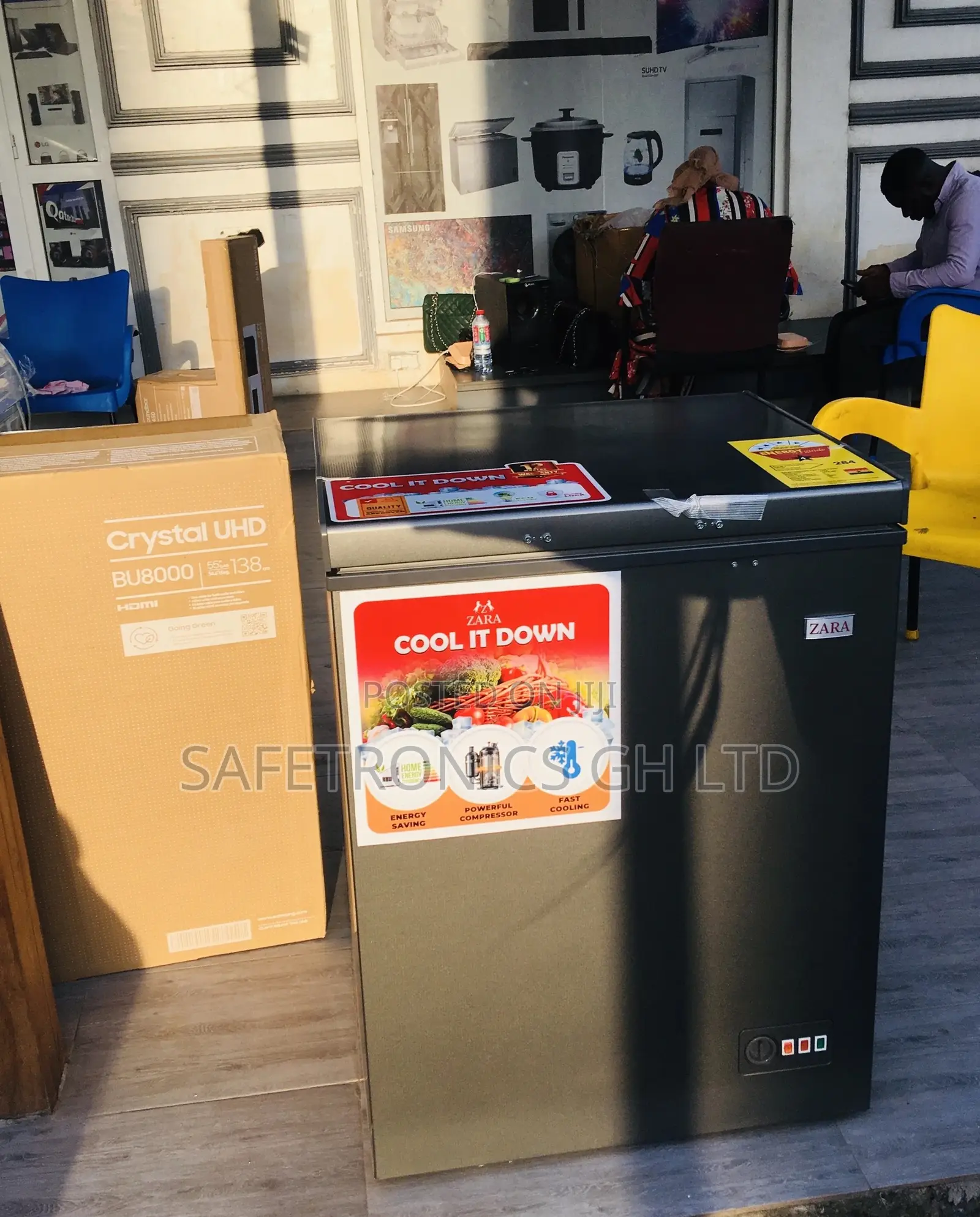 Singledoor Electric Zara-210 Chestfreezer 200 Liters