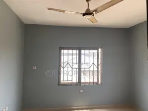20bdrm Apartment in Sokoban,Apaaso., Kumasi Metropolitan for sale