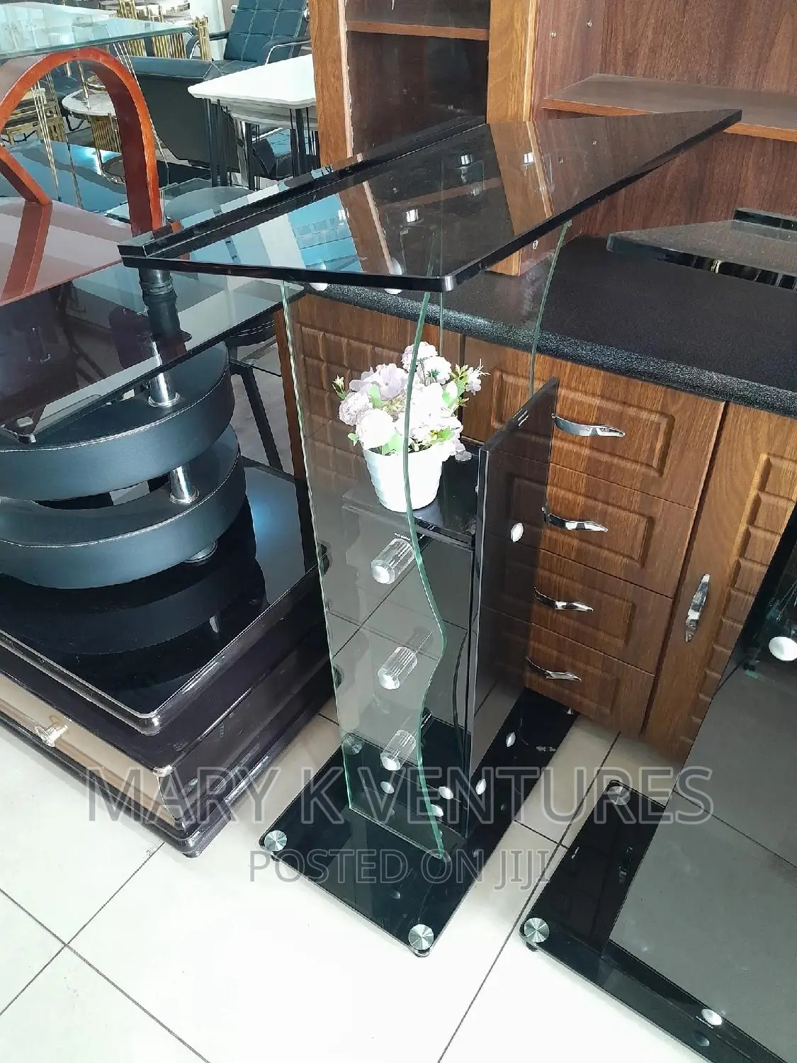 Glass Pulpits