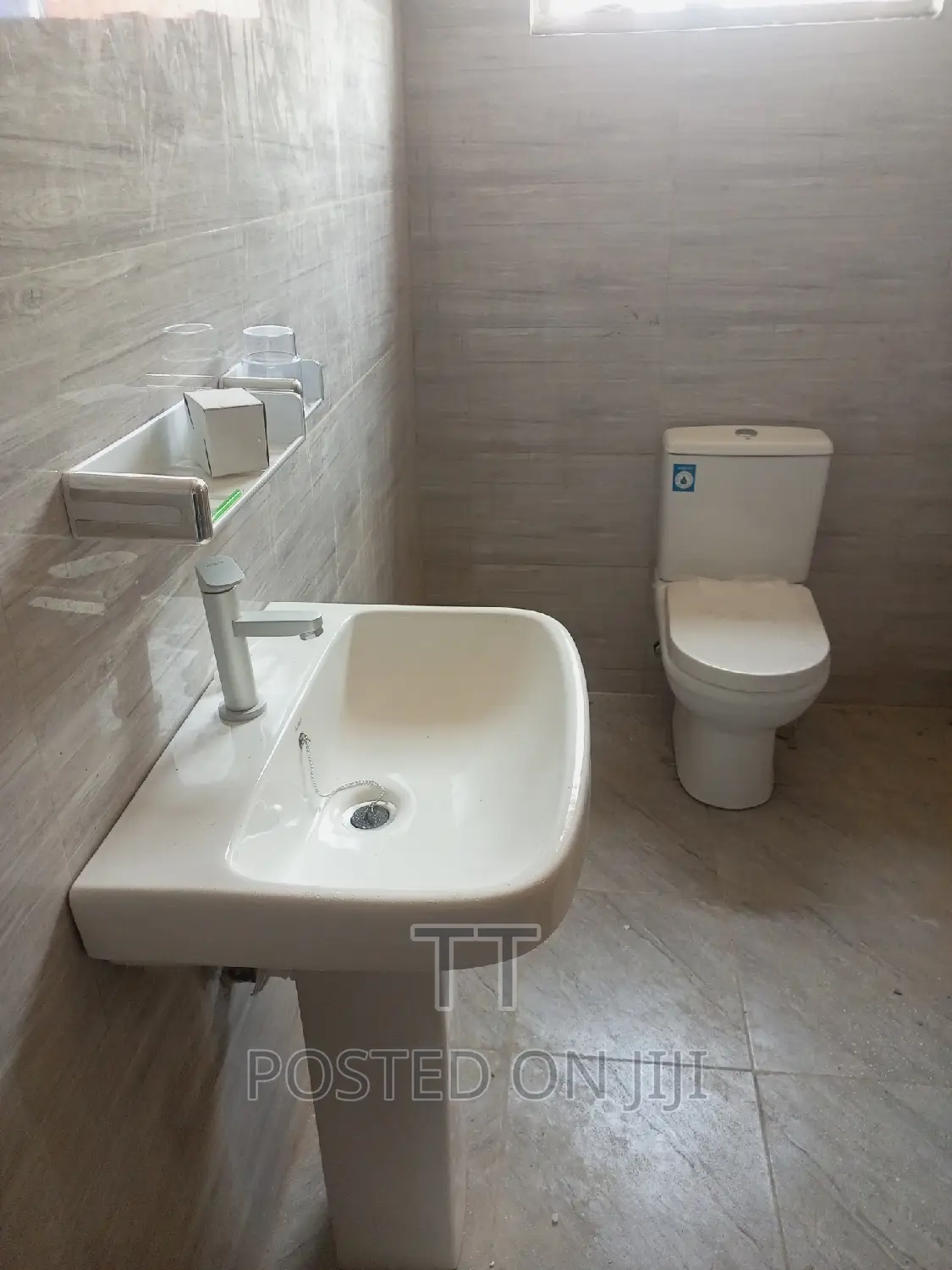 2bdrm Apartment in Teshie Lekma for rent