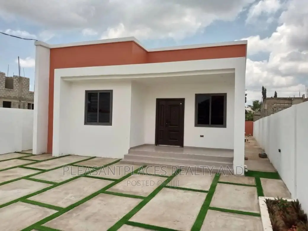 3bdrm House in Pleasantplaces, Lake Side Estate for sale