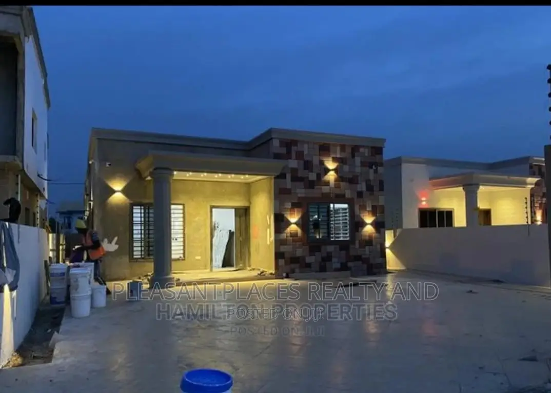 3bdrm House in Pleasantplaces, New Legon for sale