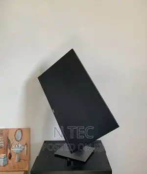 22 Inches Edgeless Dell Monitor.