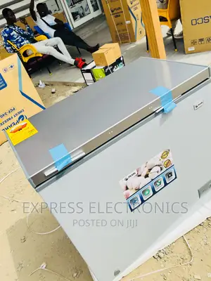 Inside LED Chest Freezer Single Door 200L PCF-240 Grey