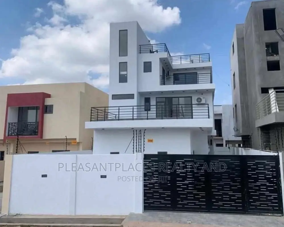 Furnished 4bdrm Mansion in Pleasantplaces, East Legon for sale