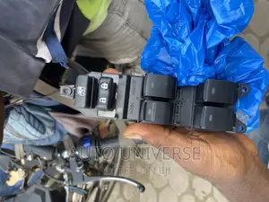 Landcruiser Prado 2008 to 2015 Master Switch Available