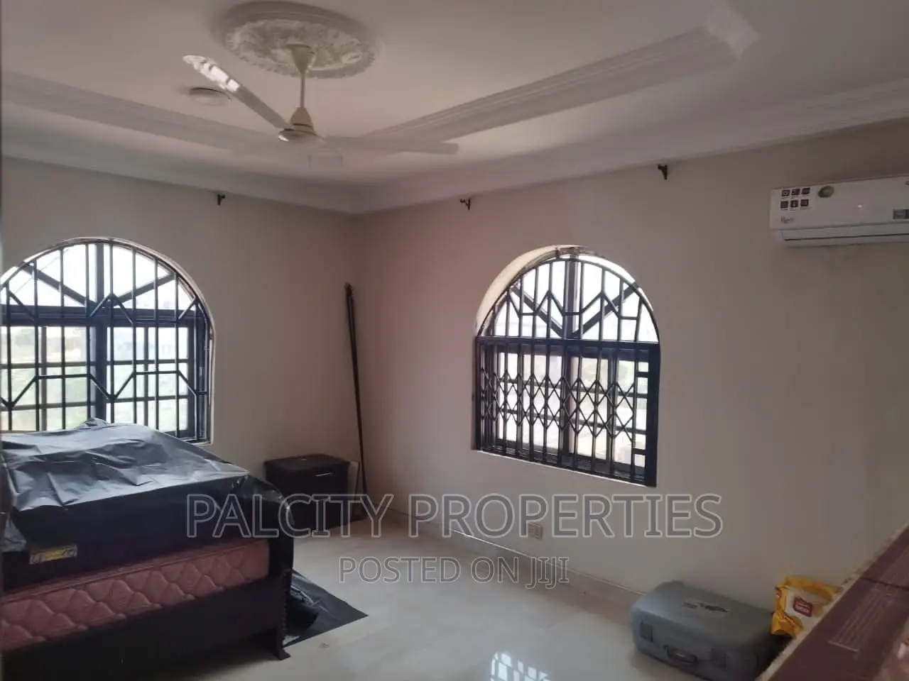 Fully Furnished 2 Bedrooms Apartment for Rent