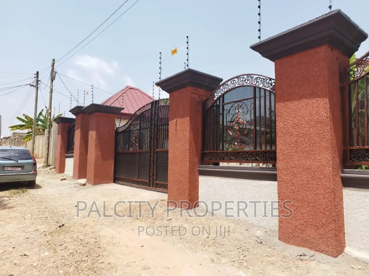 Fully Furnished 2 Bedrooms Apartment for Rent