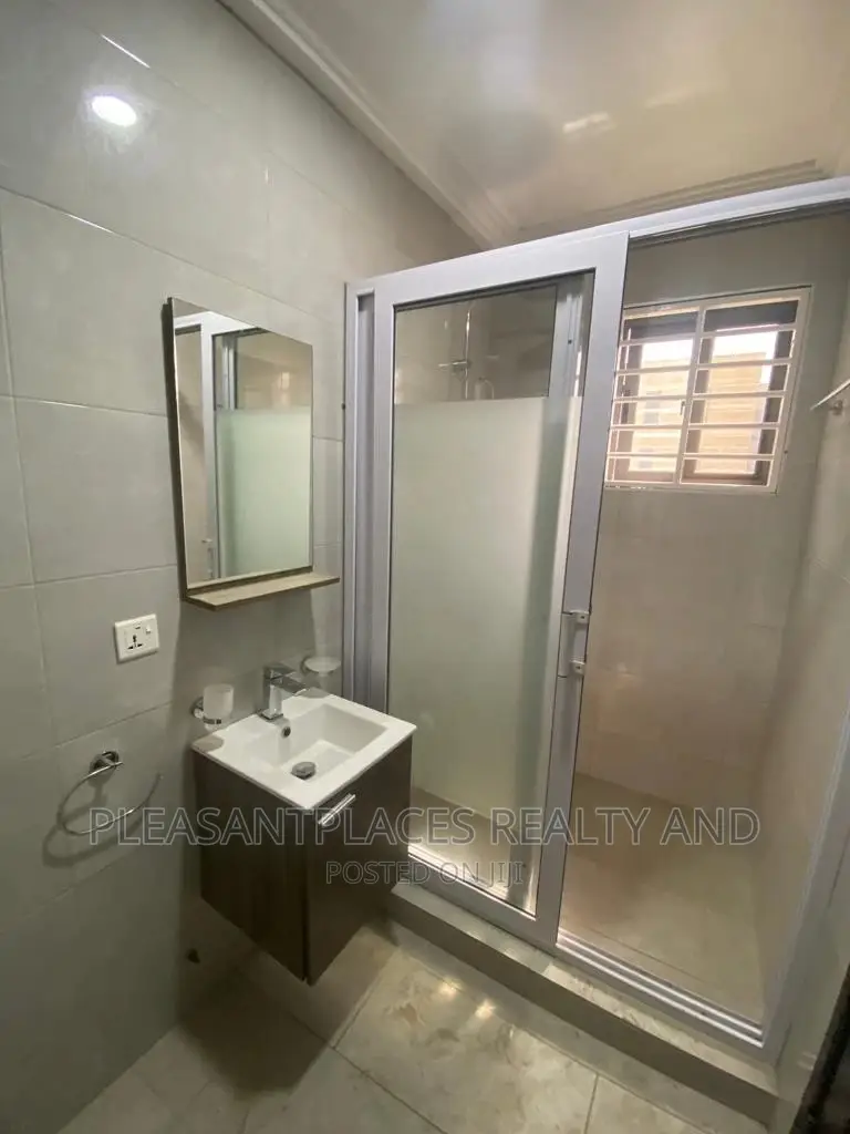 2bdrm Apartment in Pleasantplaces, Lake Side Estate for rent