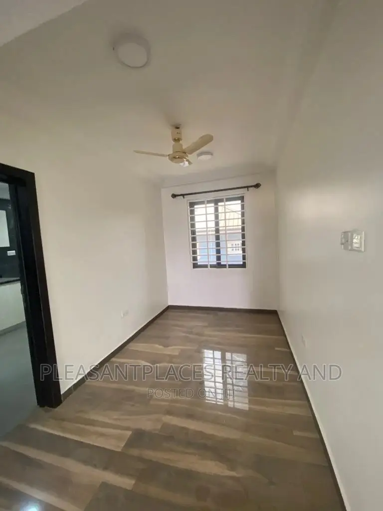 2bdrm Apartment in Pleasantplaces, Lake Side Estate for rent