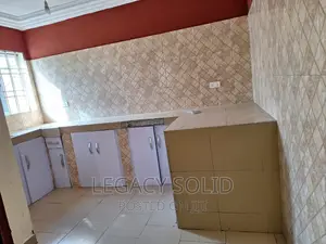 3bdrm Apartment in Legacy Solid Real, New Town for rent