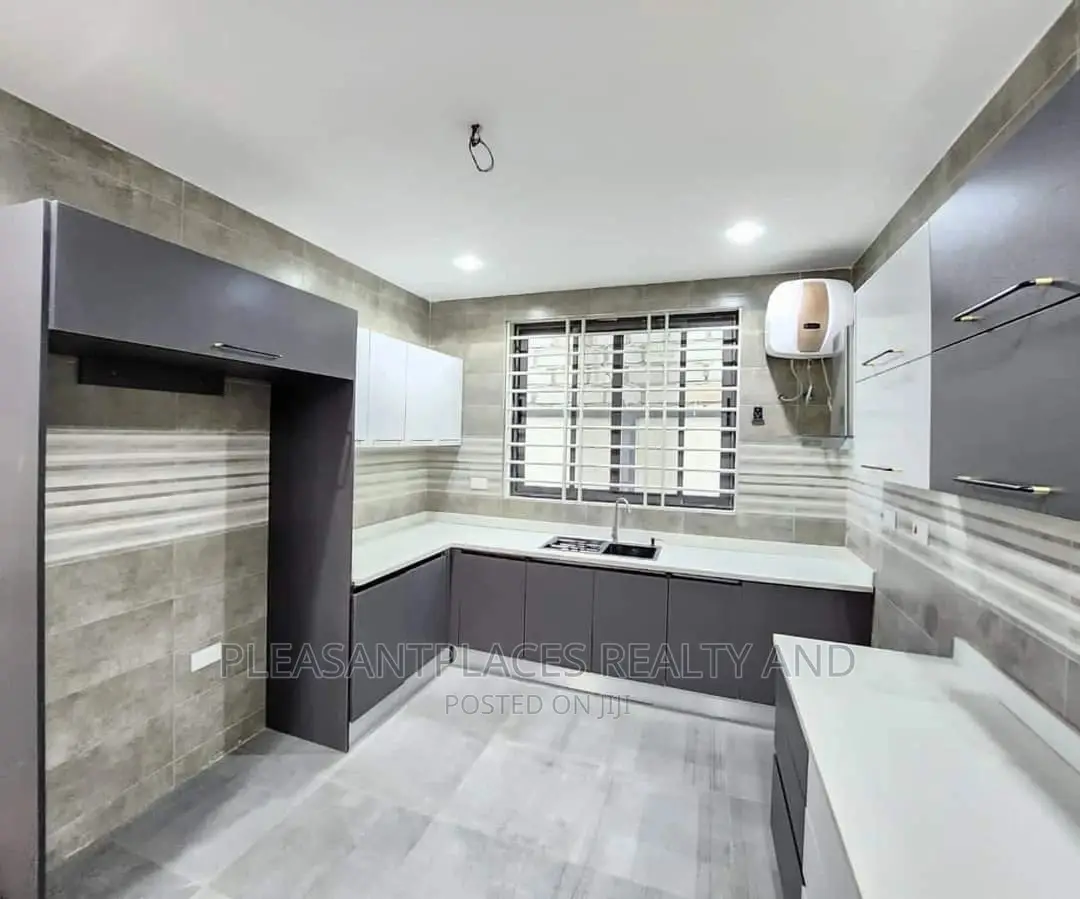 2bdrm Apartment in Pleasantplaces, Lake Side Estate for rent