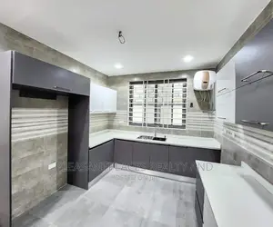 2bdrm Apartment in Pleasantplaces, Lake Side Estate for rent