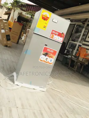 Lasting Zara-14tm Gray Doubledoor Topfreezer Fridge
