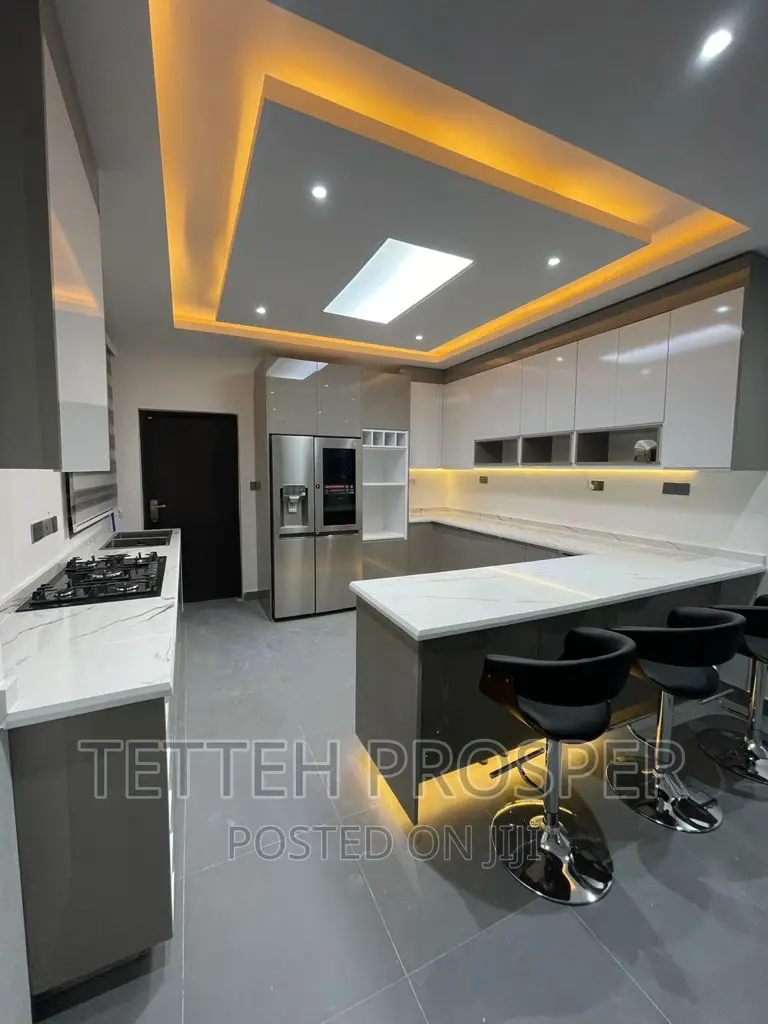 Kitchen Cabinet