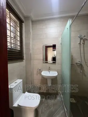 3bdrm House in E A Properties, Overhead for rent