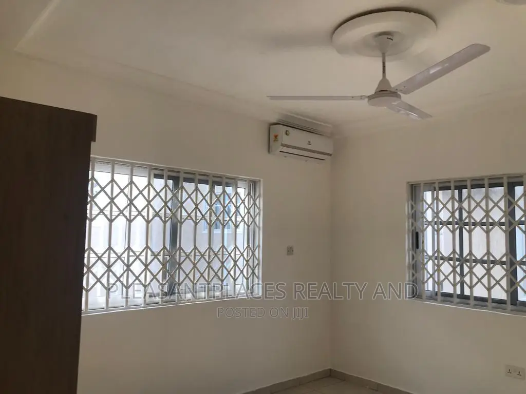 5bdrm Duplex in Pleasantplaces, Accra Metropolitan for rent