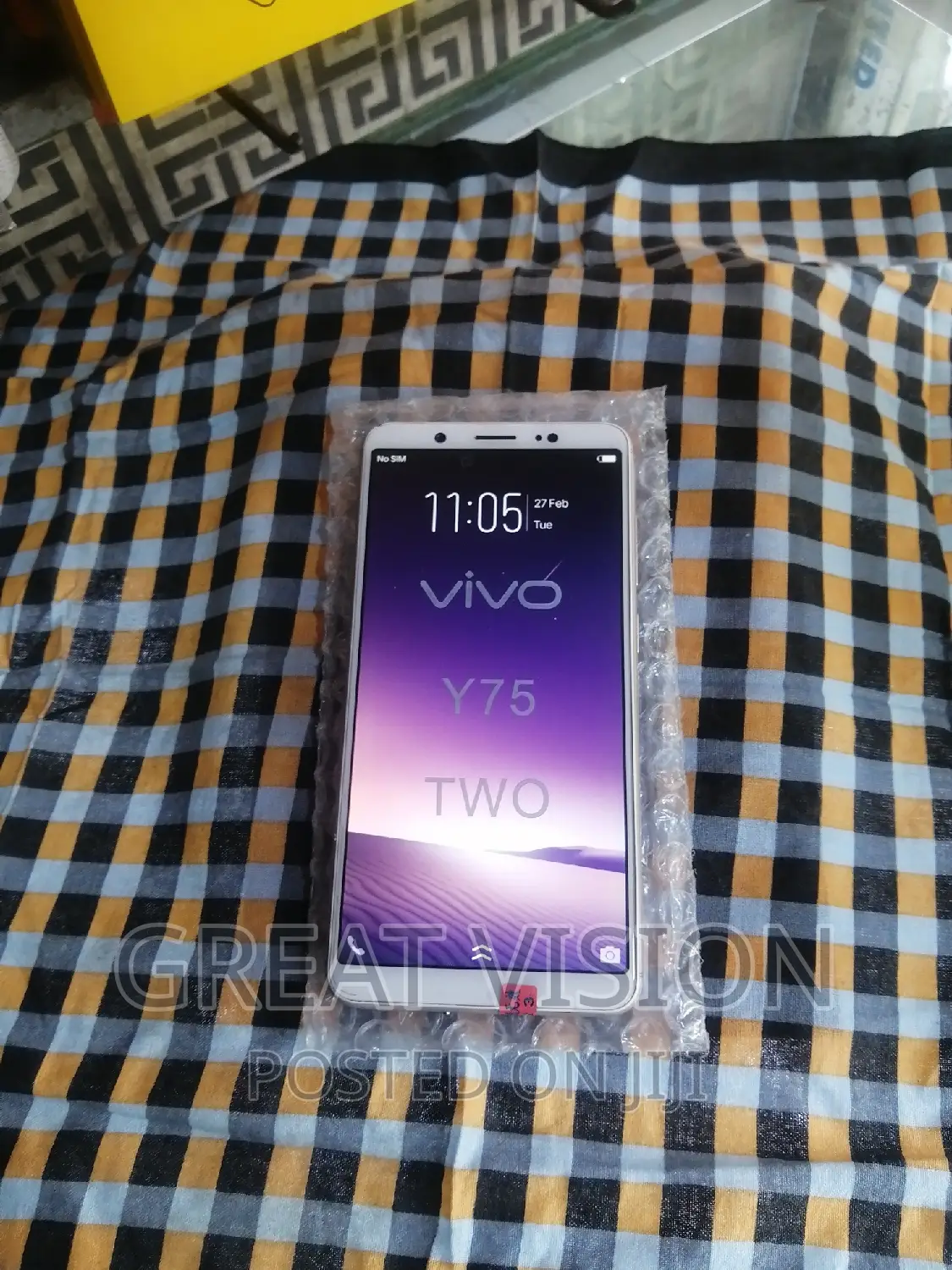 Vivo Y75s 64 GB Gold