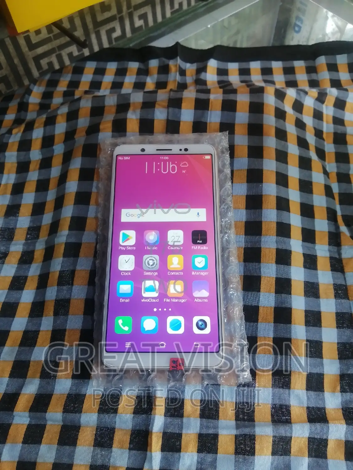 Vivo Y75s 64 GB Gold