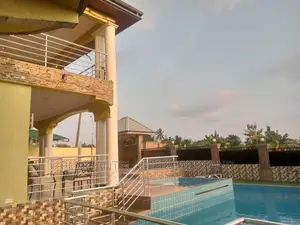 5bdrm Duplex in Pleasantplaces, Accra Metropolitan for rent