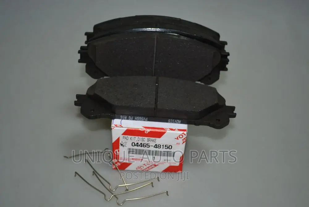 Toyota Lexus 04465-48150 Front Brake Pad Set