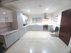 Furnished 3bdrm Townhouse / Terrace in Pleasantplaces, Police Station